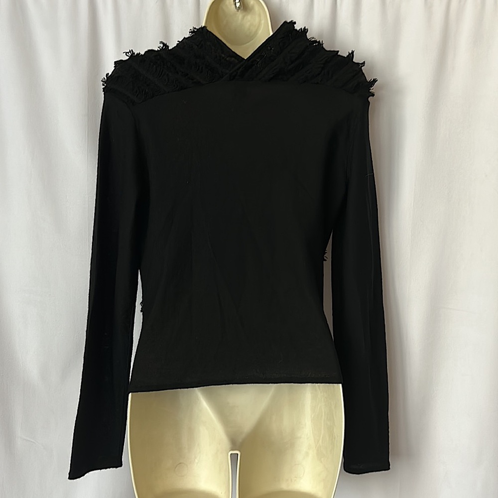 Armani Collezioni Black 💯% Wool Long Sleeve Sweater Top **Size 4** ❤️❤️ - Picture 2 of 4